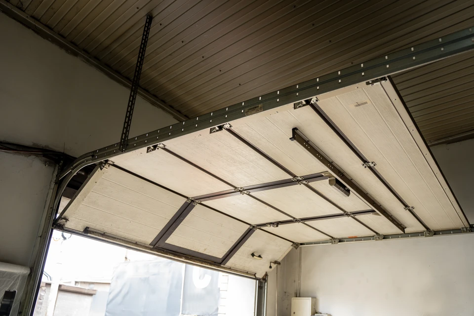 Installation Et Réparation De Portes De Garage À La Maison