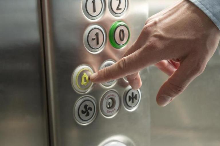 Contrat de maintenance : les avantages d'un suivi régulier pour vos équipements